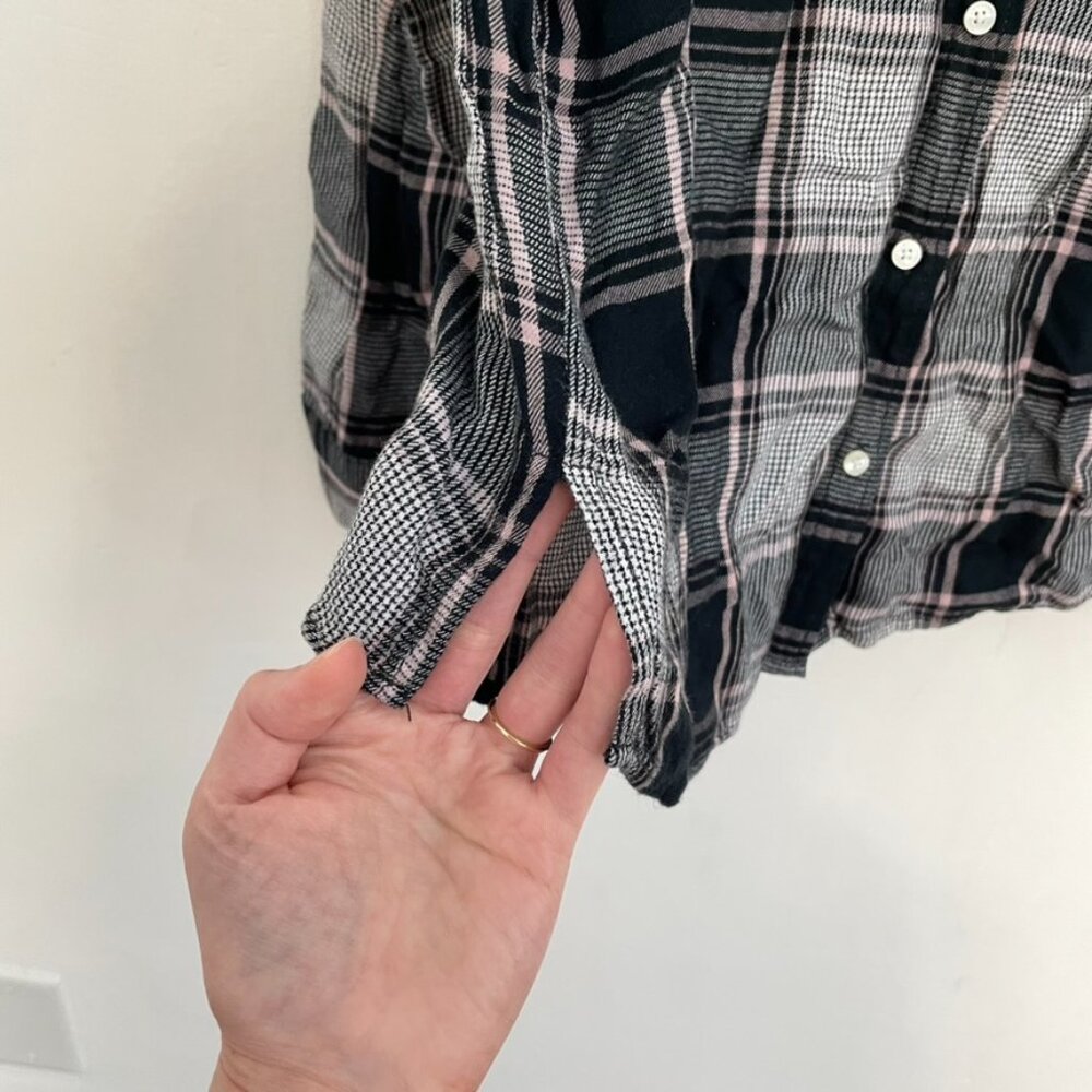 EXPRESS Patch Pocket Plaid Boyfriend Shirt Black White Flannel Button Down Tunic - Picture 9 of 16